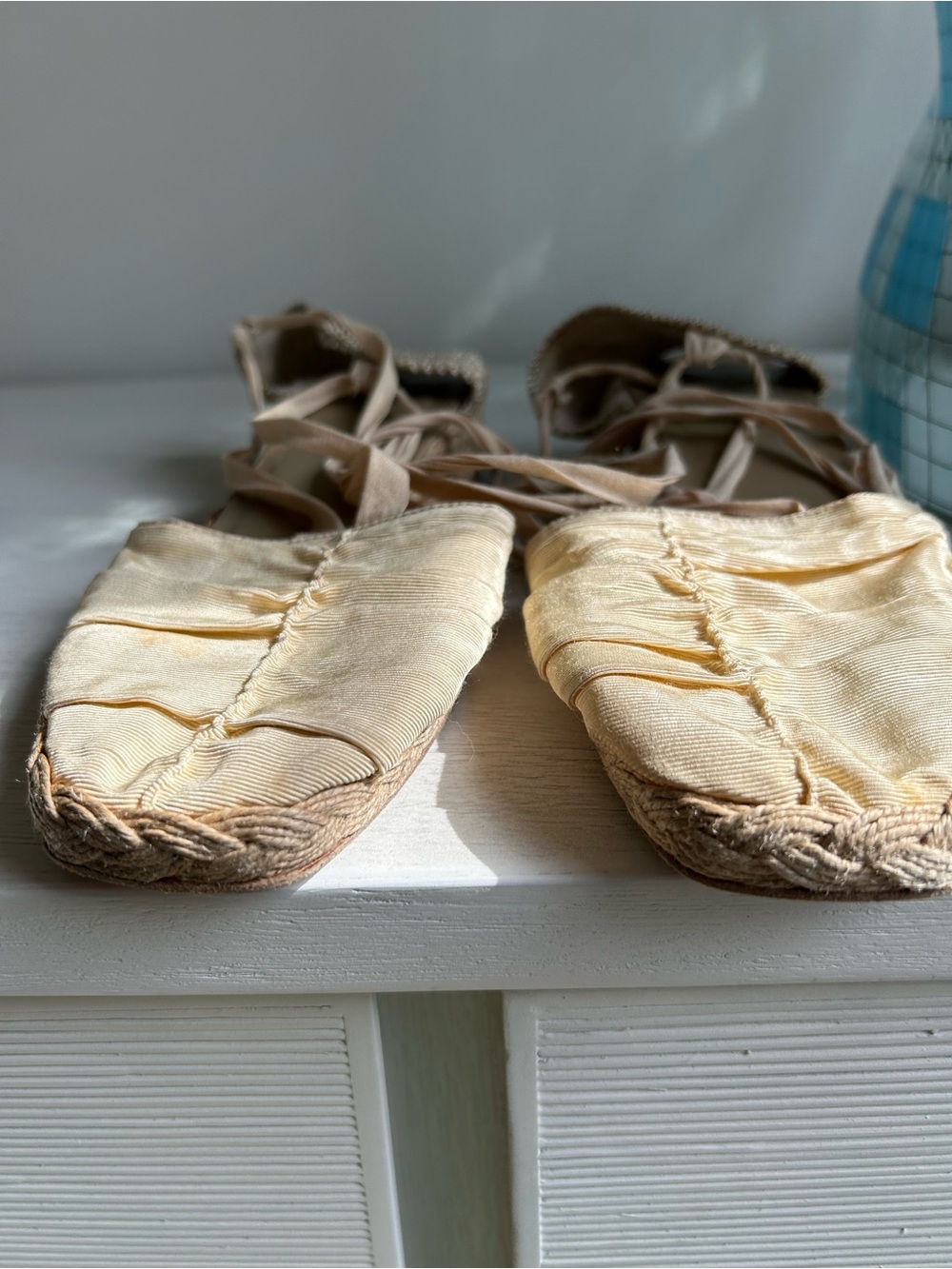 Stuart Weitzman Cream Espadrille Flats